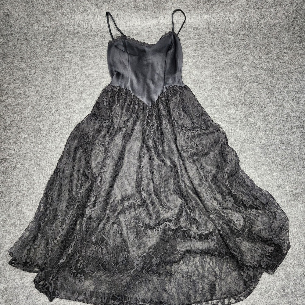 Undercover Wear VTG Nightgown Full Sweep Lace Black Whimsygoth Union Made Small